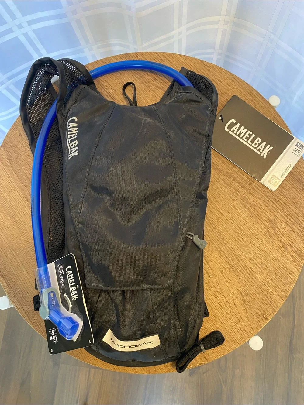 CamelBak Hydrobak Black Hydration Backpack with Blue Tube Big Bite Valve NWT
